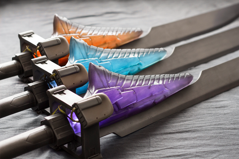 Illustration for article titled An Incredible Collection Of Replica Destiny Weapons